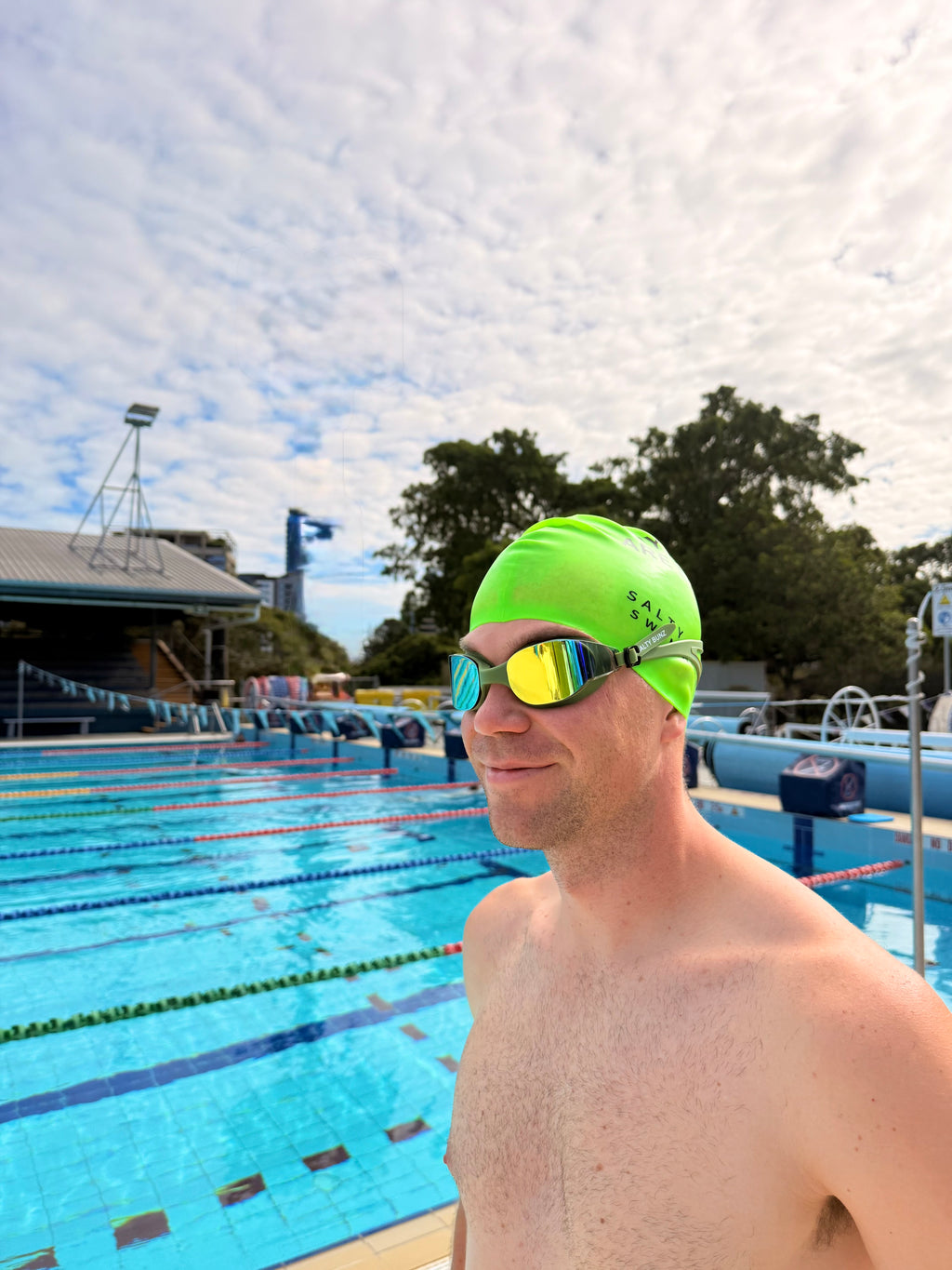 SALTY BUNZ Pro Swim Goggles ~ Tank Green ~ Rainbow Mirror Lens