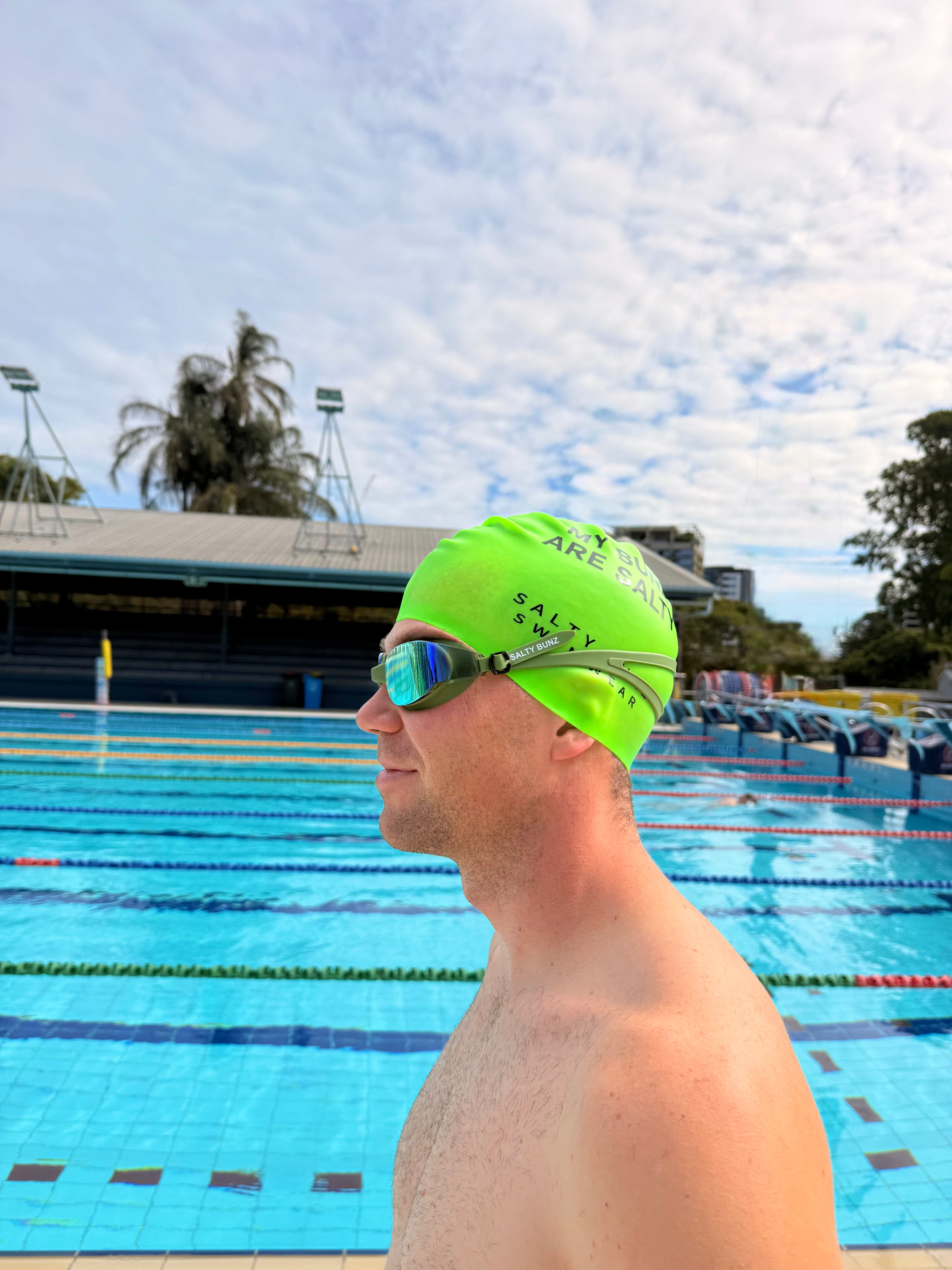 SALTY BUNZ Pro Swim Goggles ~ Tank Green ~ Rainbow Mirror Lens